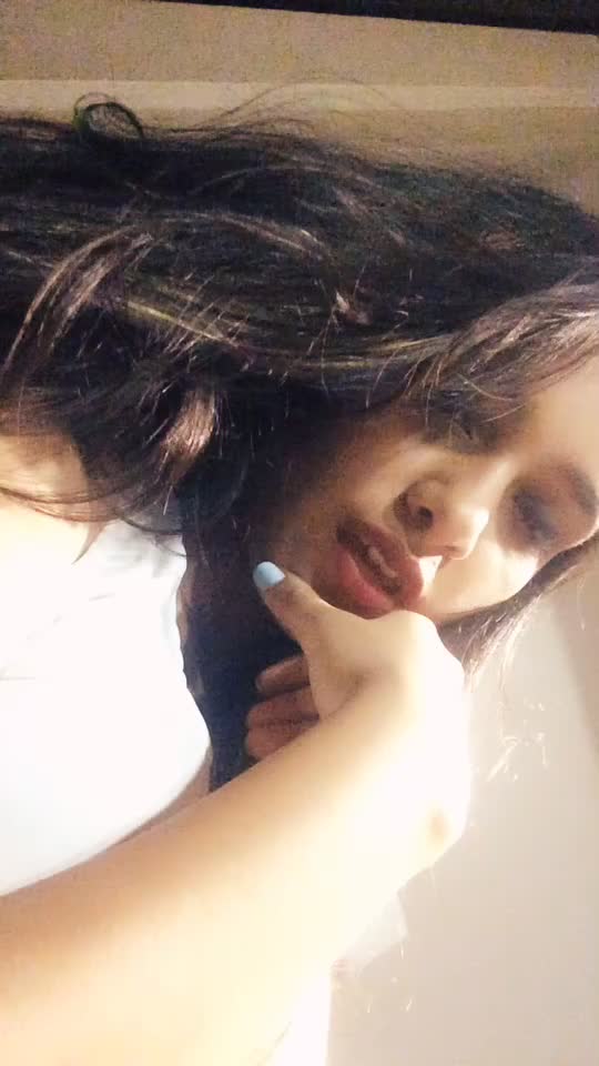 @Ayesha 🔥👑