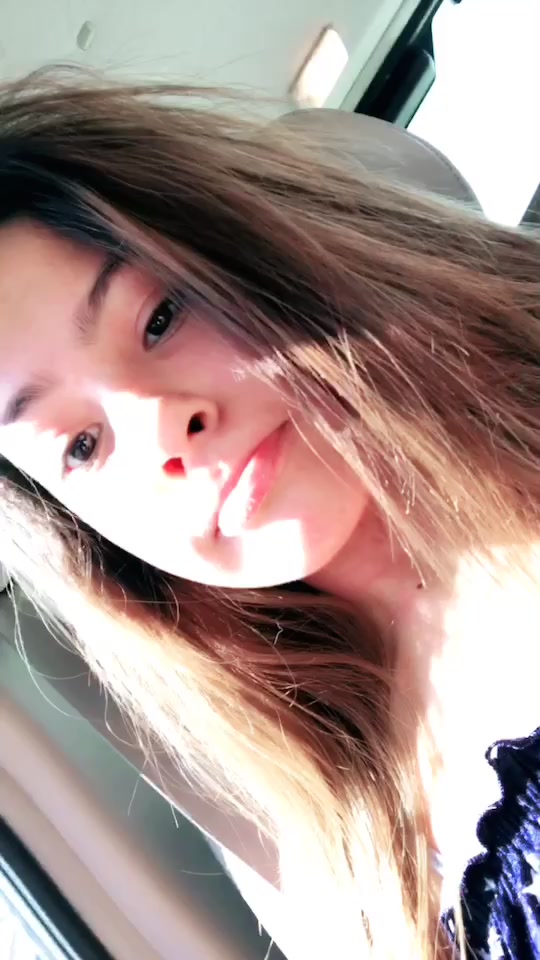 @Isabel<3