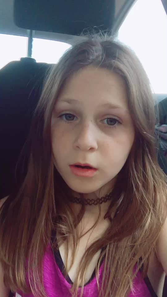 @Bella