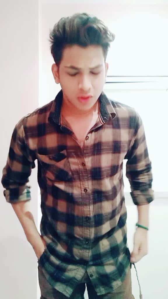 @hug_me_iam_arbaazian