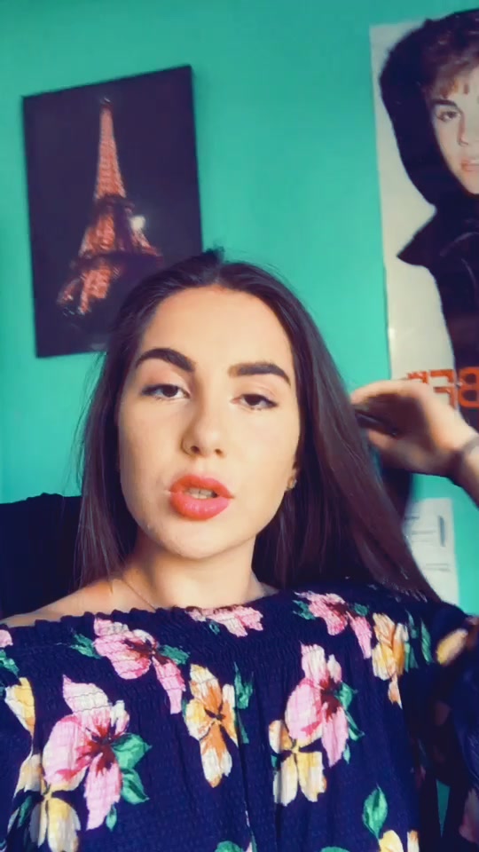 @Angie✨🖤