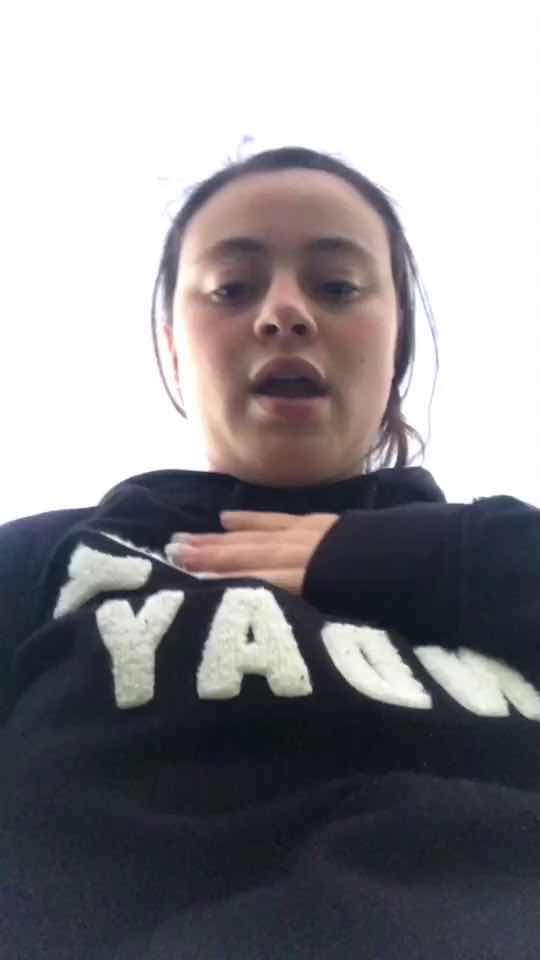 @Sarah Cuoco