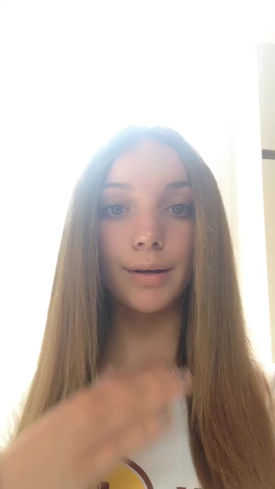 @elisepiersack