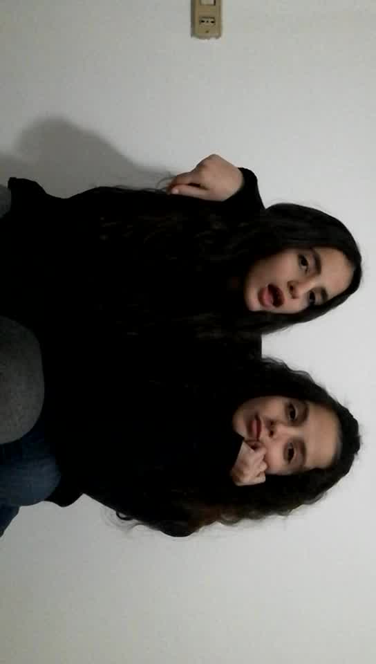 @Tania
