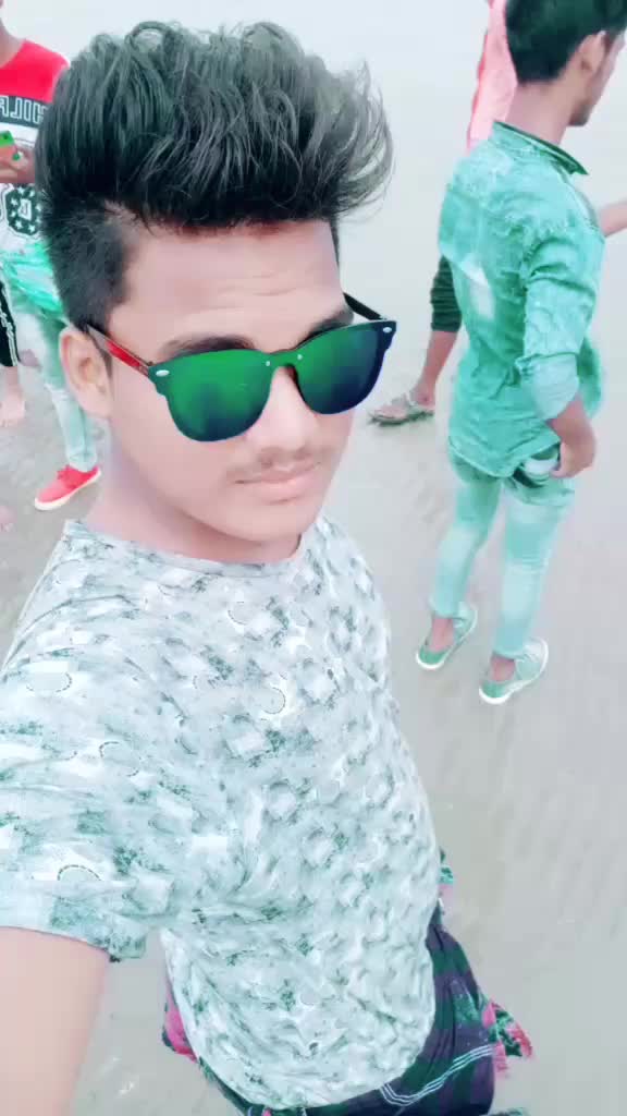 @M.R