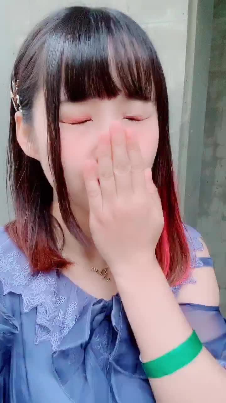 @きき(honeybee)