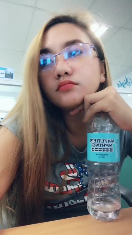 @Queen Elle
