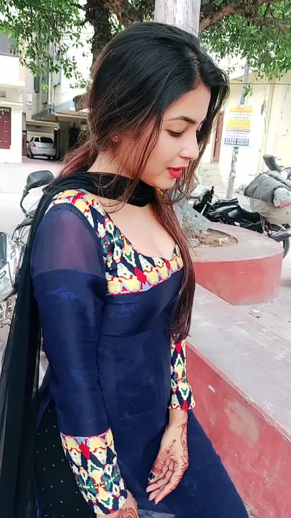 @👑Payal👑