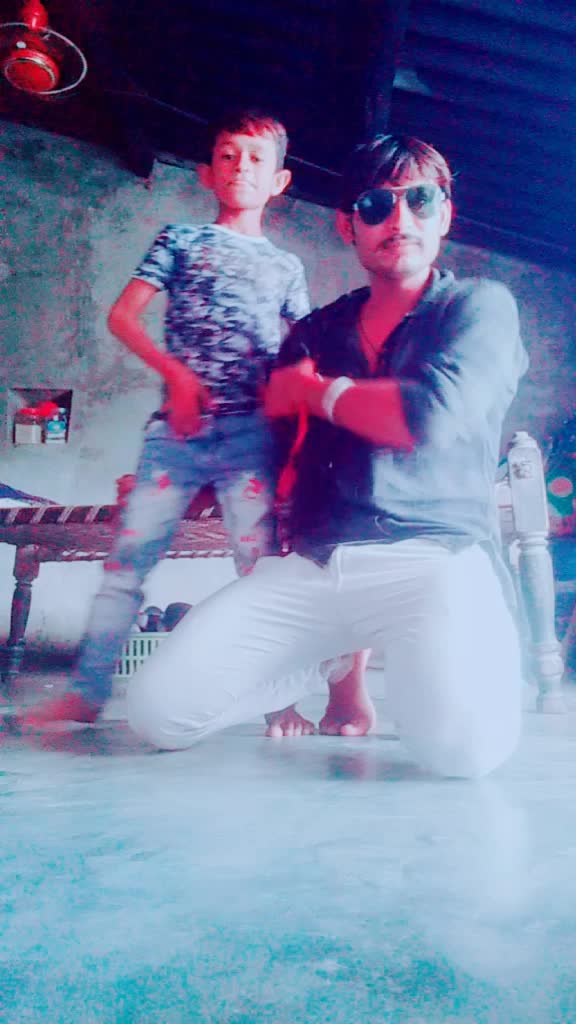 @ડાઈવર 💖વાળો