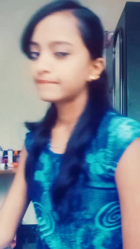 @👑Divya 👑