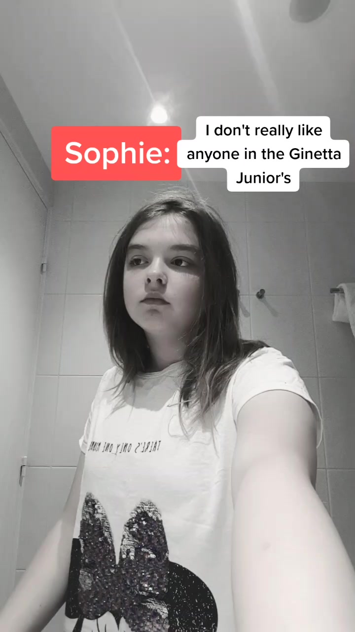 @Chloe