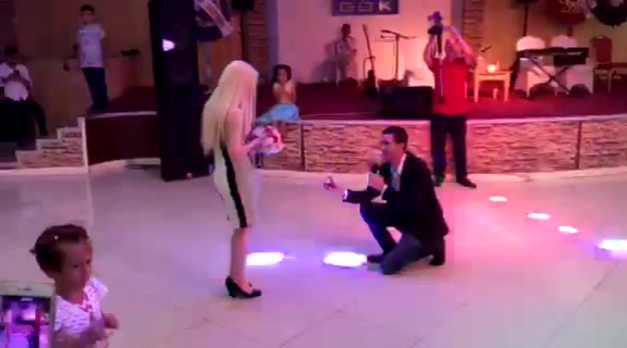 @Kübra Acar