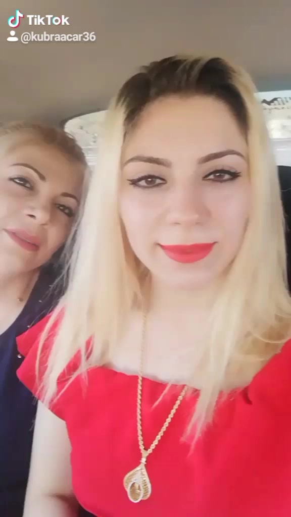 @Kübra Acar