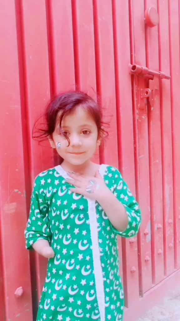 @nomi_ansari_official