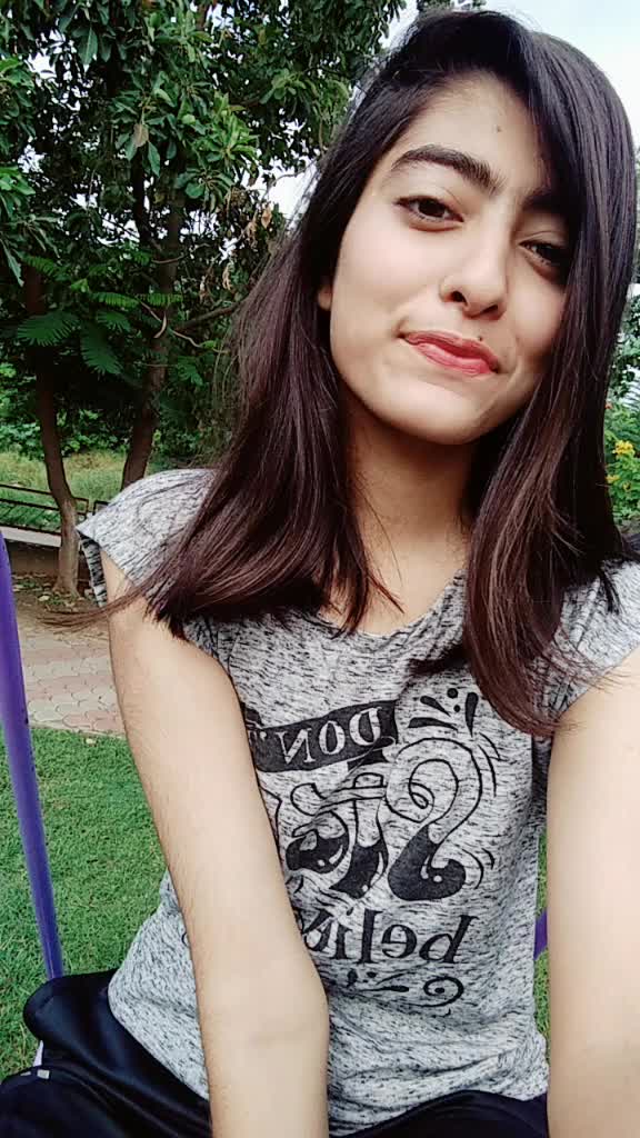 @💎👑saakshi sharma👑
