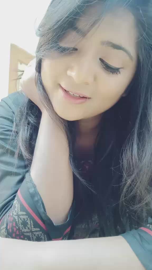 @DOLLY_AUSETTY_VJ