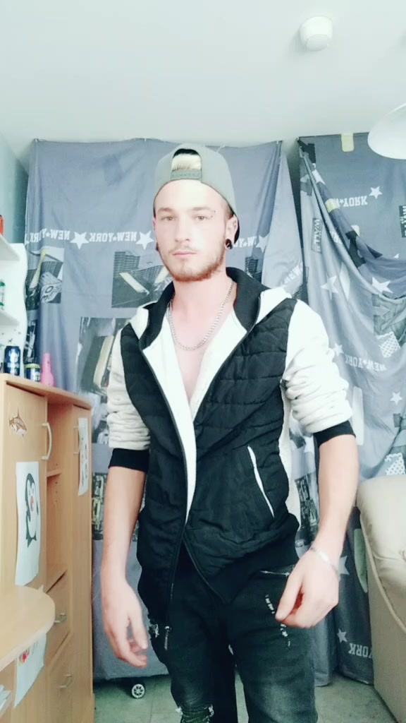 @user372559