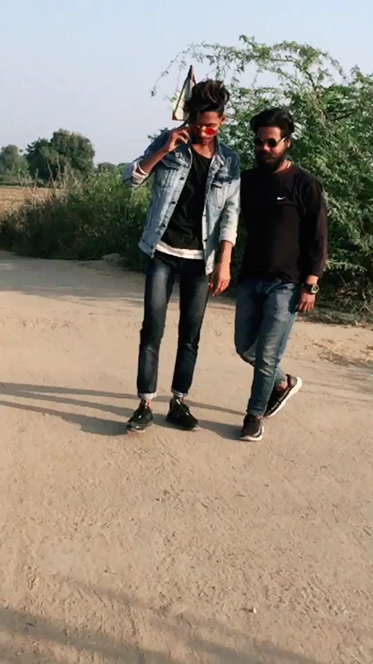 @Sasta_tiktoker🤟🏻