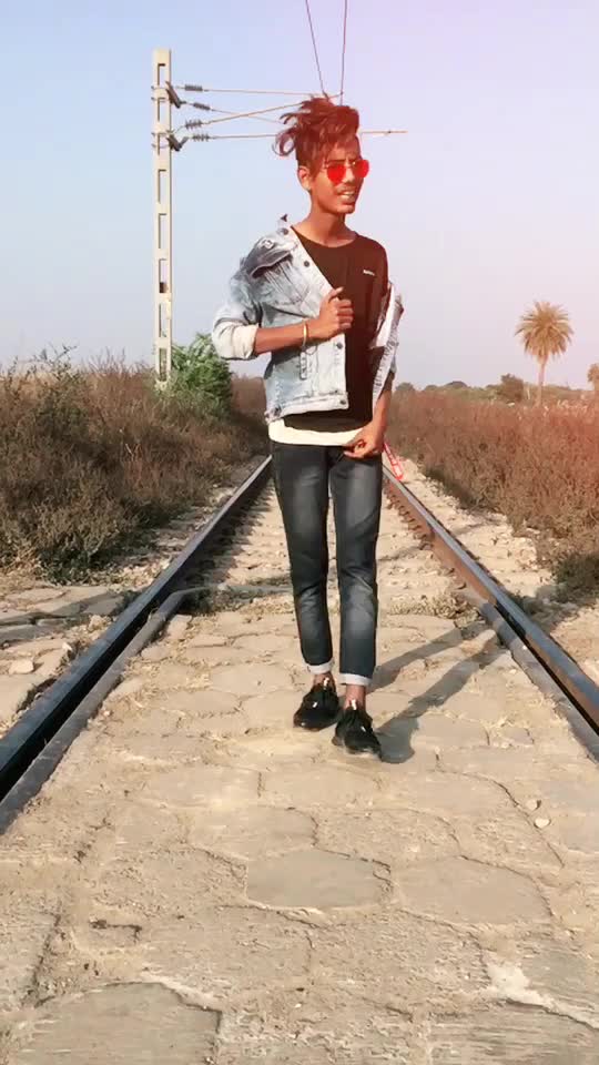 @Sasta_tiktoker🤟🏻