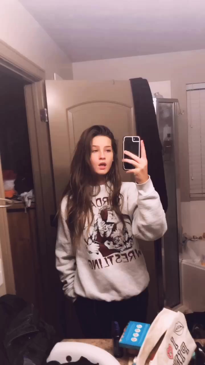 @Ava Schmidt