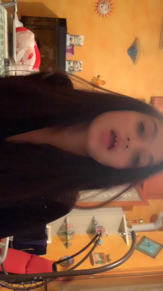 @𝖘𝖆𝖗𝖆🧸💜