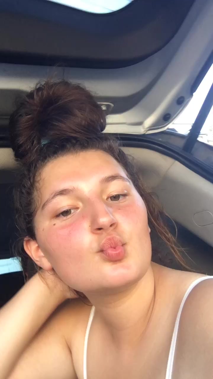 @𝒮𝒽𝑜𝓇𝓉𝓎😴💙