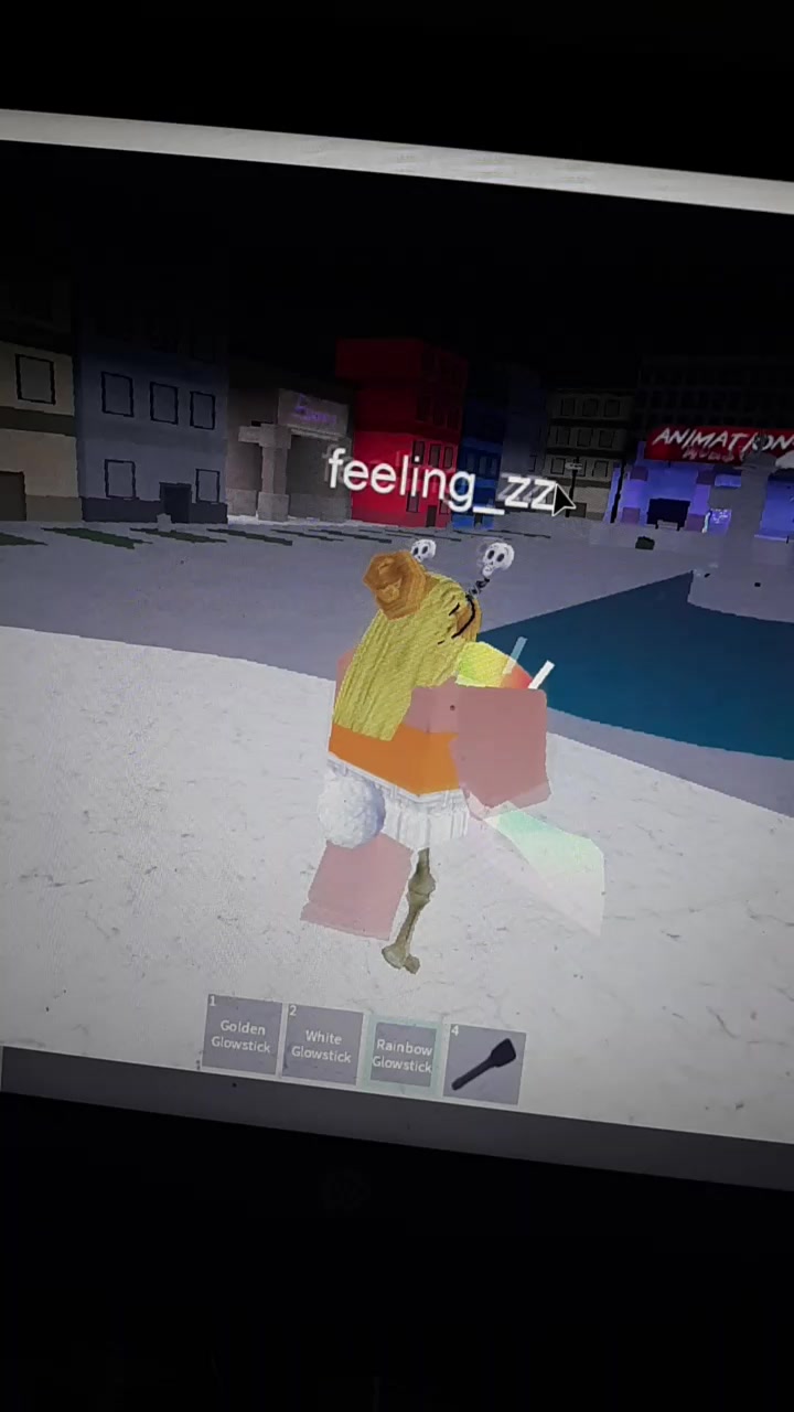 @Sia 🤠🤠