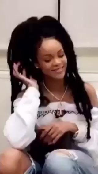 @𝓇𝒾𝓇𝒾 𝓃𝒶𝓋𝓎