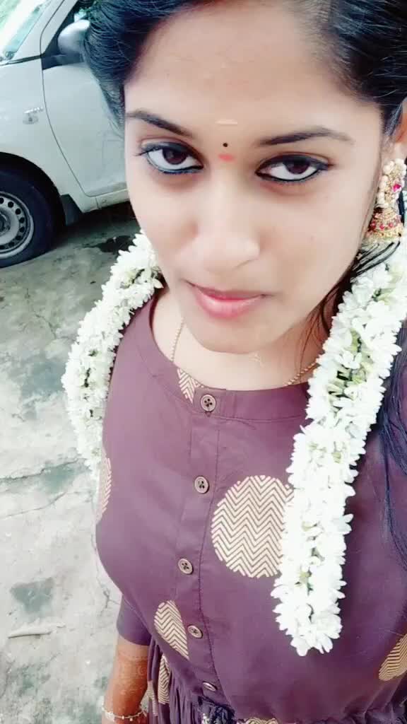 @Tamilachi_eyekiller