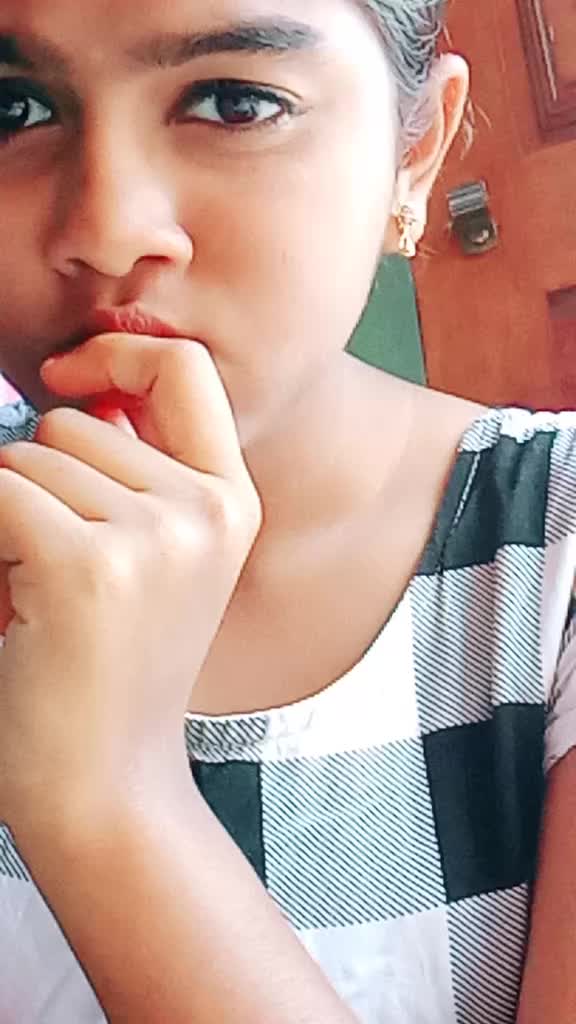 @Dimple girl chinni😍