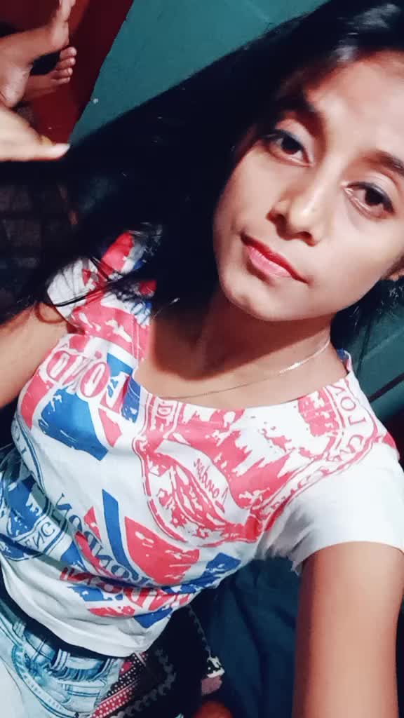 @Dad 's gal😍