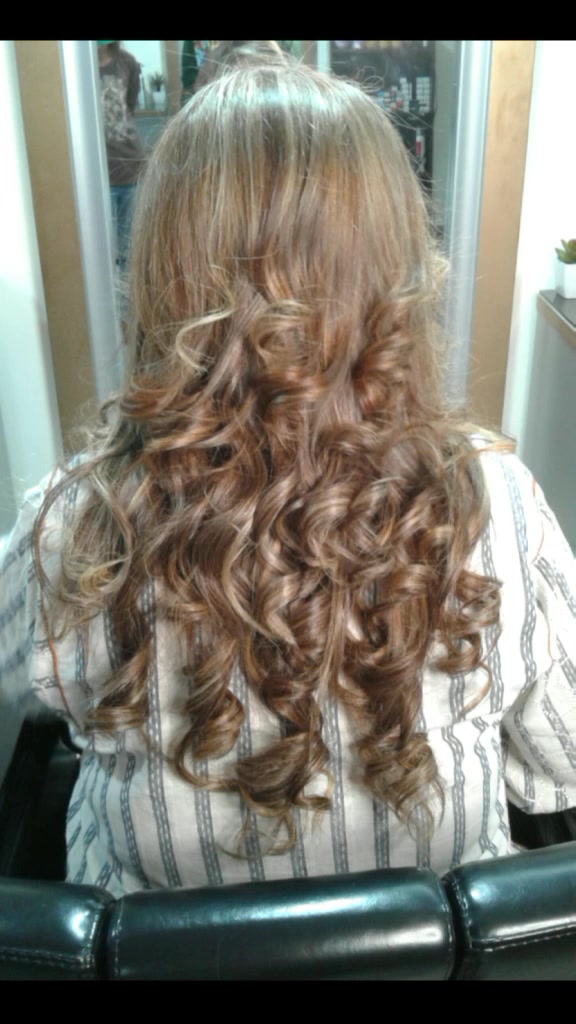 @H&SBeautyLounge