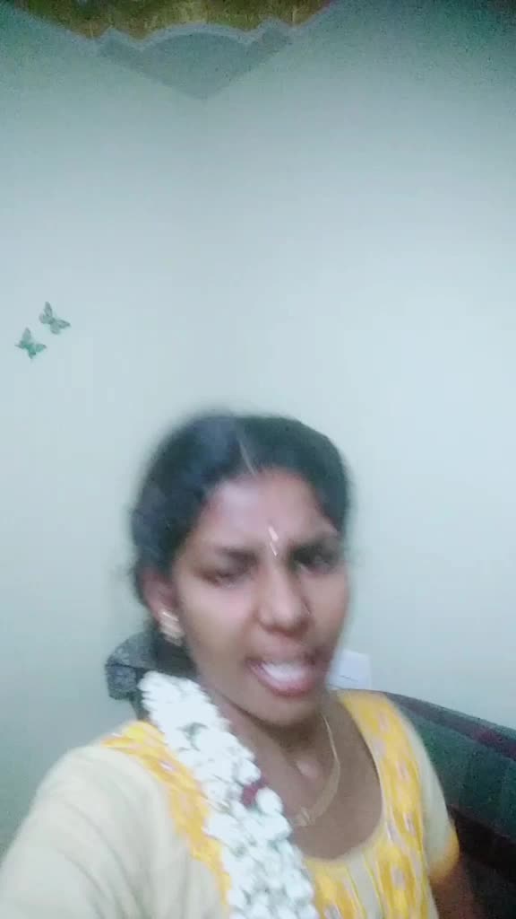 @kaviya