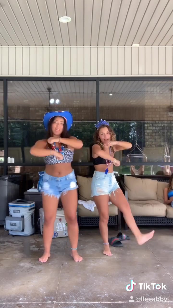 @LEEABBY