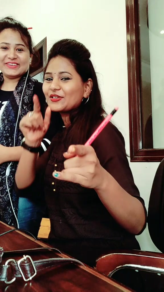 @Khushiphadhi