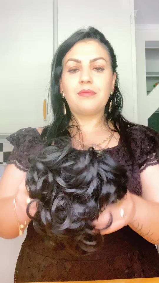 @AyeshaAkbar🩷
