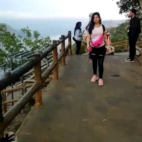 @Vania_Gemash