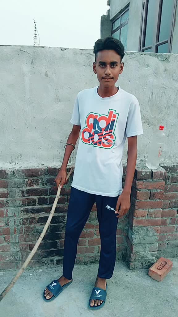 @🤘pratham walia🤘