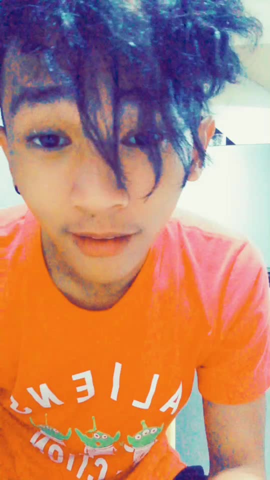 @Louis Coro&ntilde;a Dineros