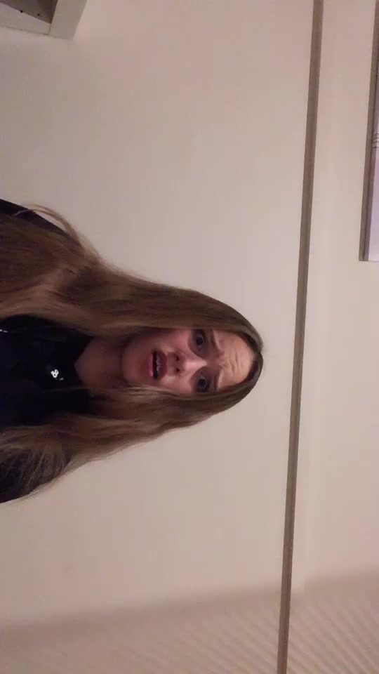 @elizabethrumble