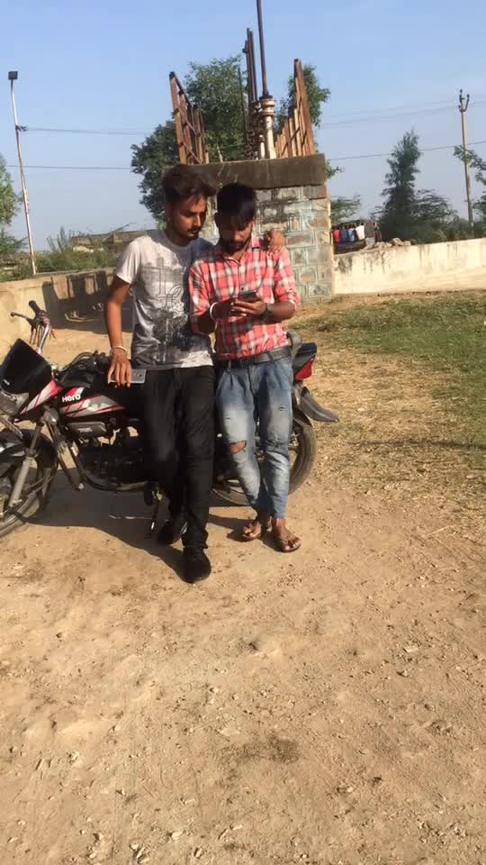 @Sasta_tiktoker🤟🏻