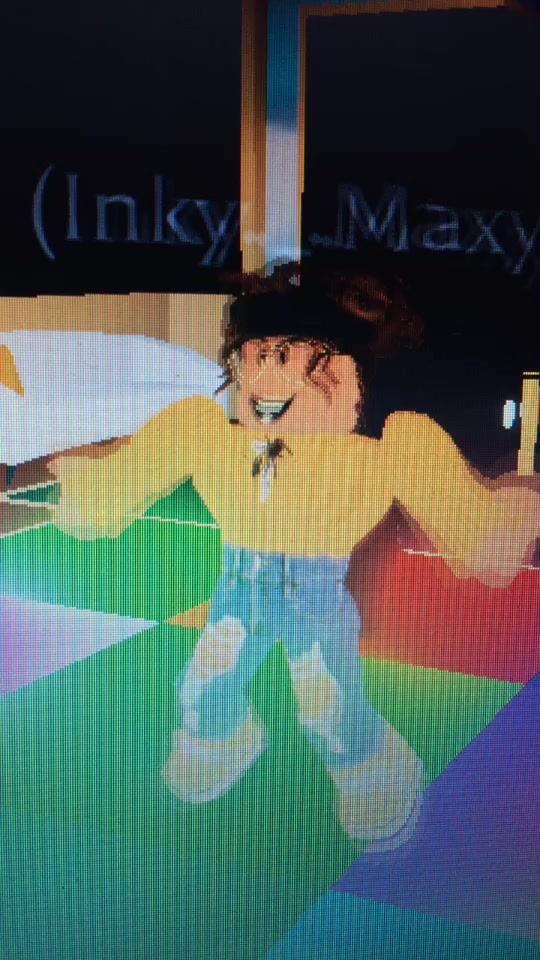 @☃️InkyMaxy☃️