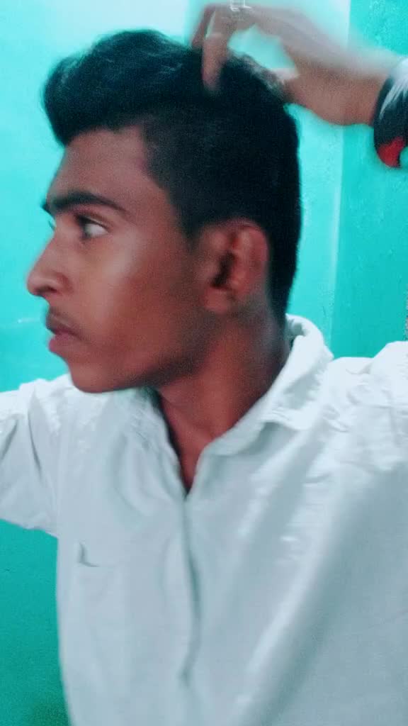 @Kumar royal .....👈