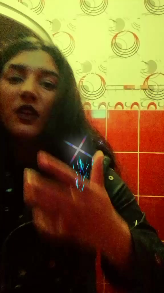 @Izabella Budi