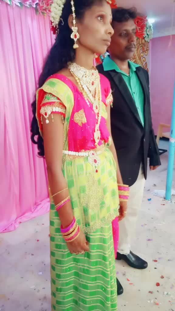 @Mouna💕arasu