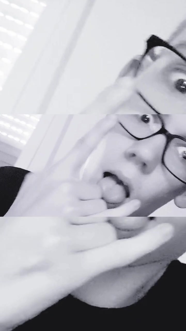 @CaptainLauchiLauchfinger