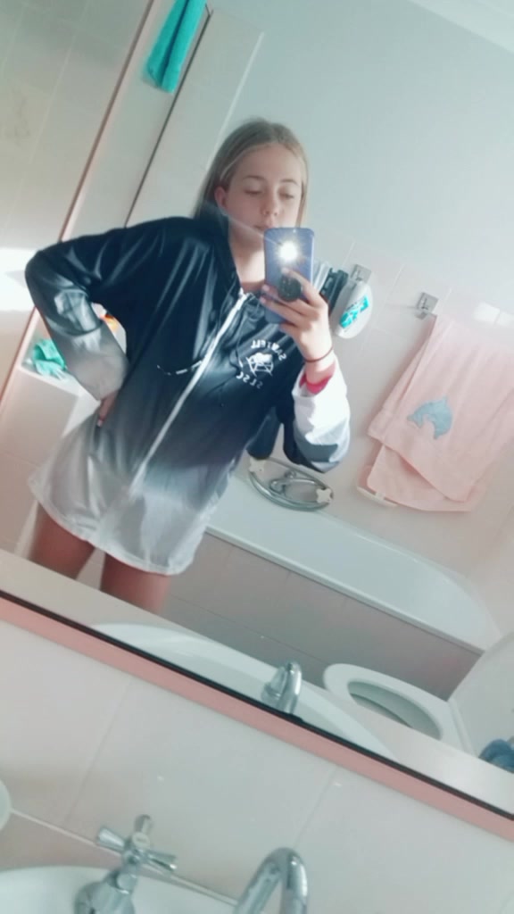 @amelia&atilde;