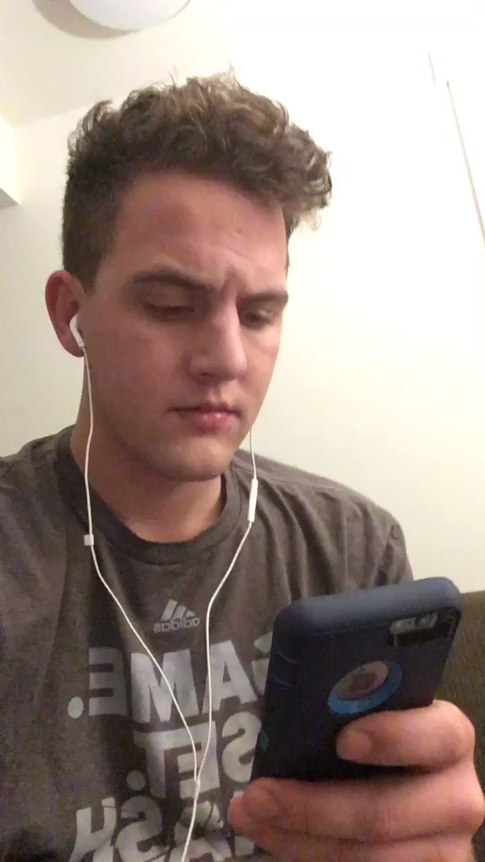 @Rewr3w
