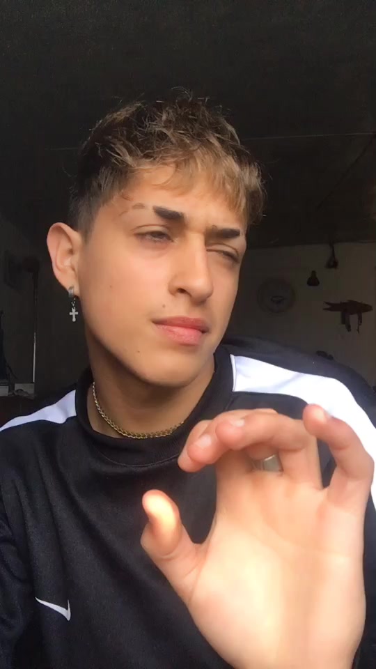 @𝖆𝖓𝖉𝖗3𝖘