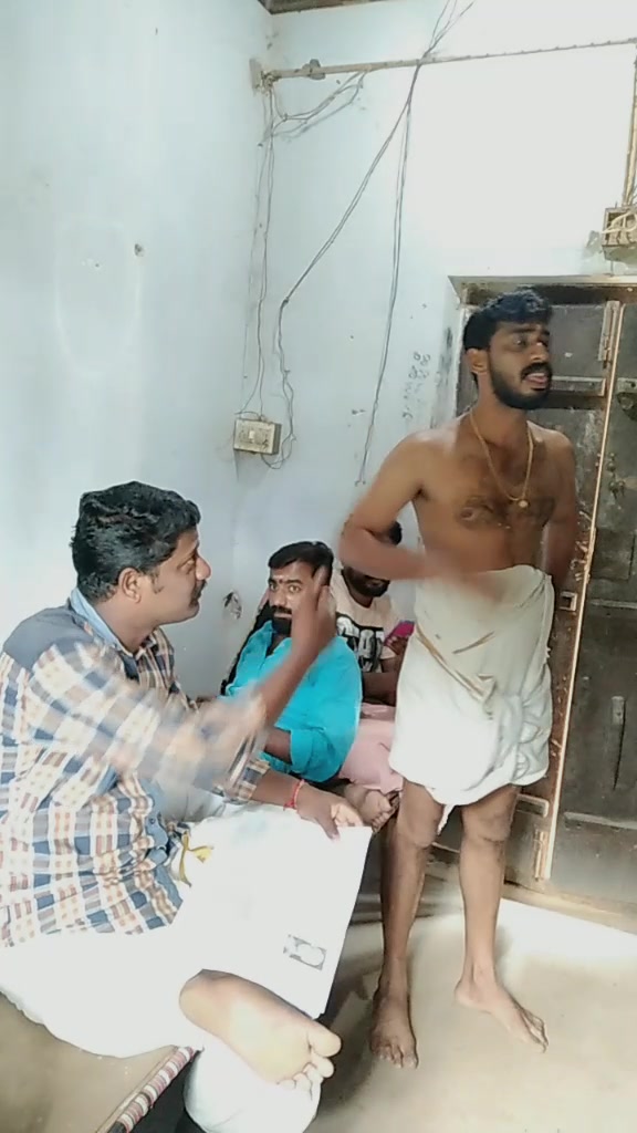 @PRATHEESH😍MALUS